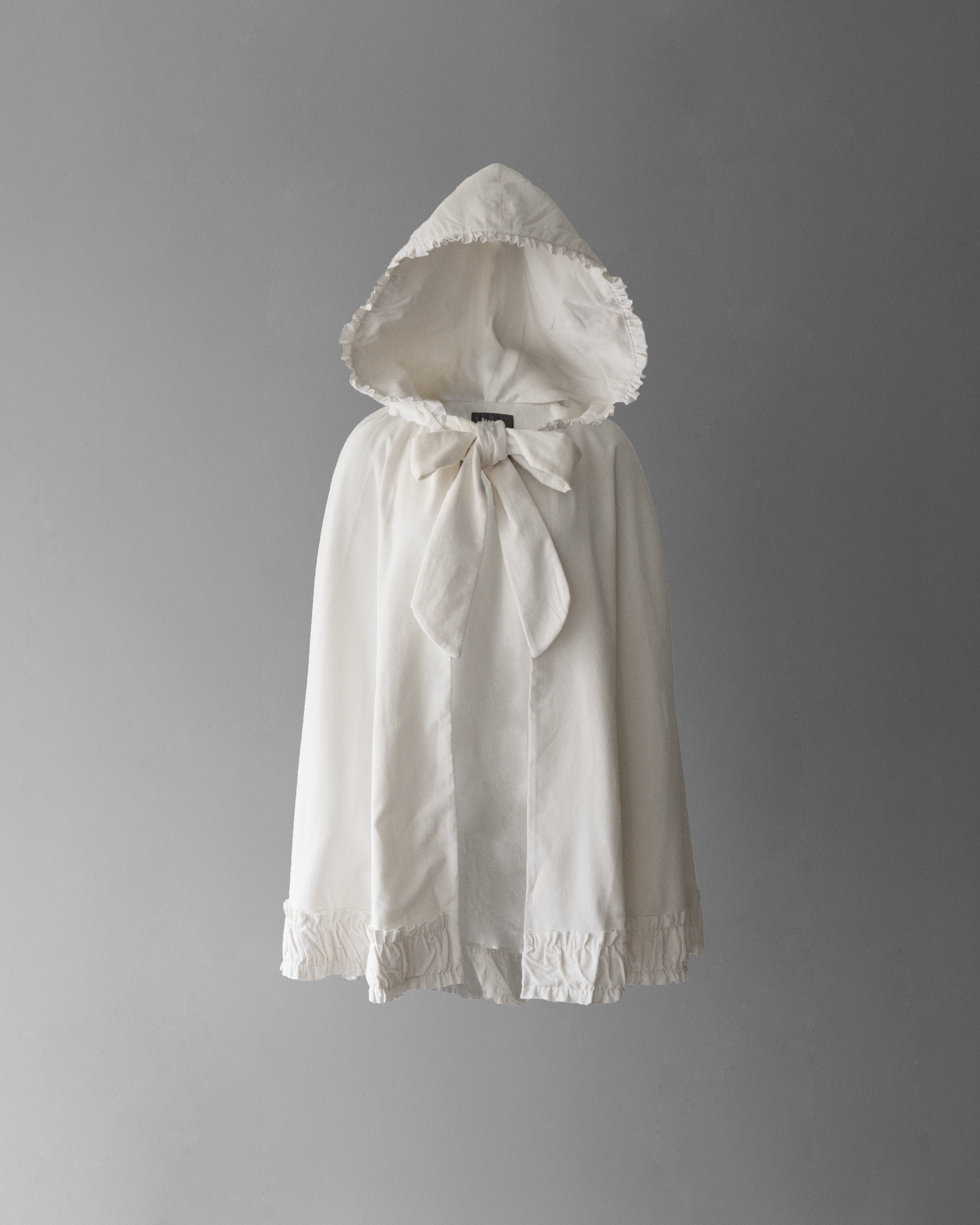 frostcapewhitefront.png?v=