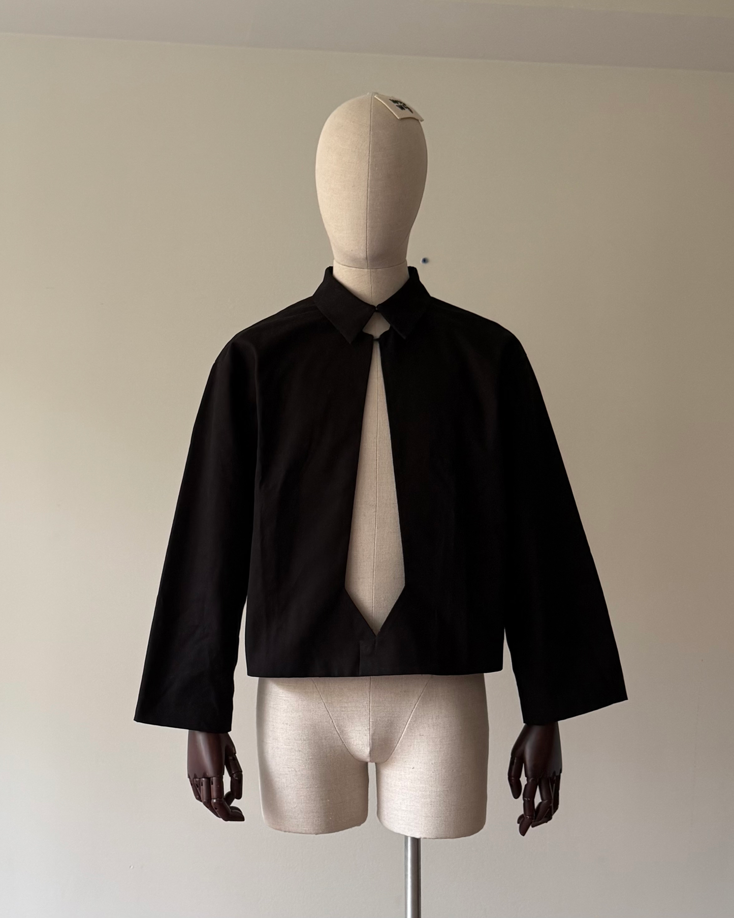 Necktie Cutout Jacket (made-to-order)